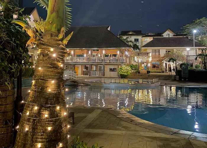 Cozy 2br Free Pool Access